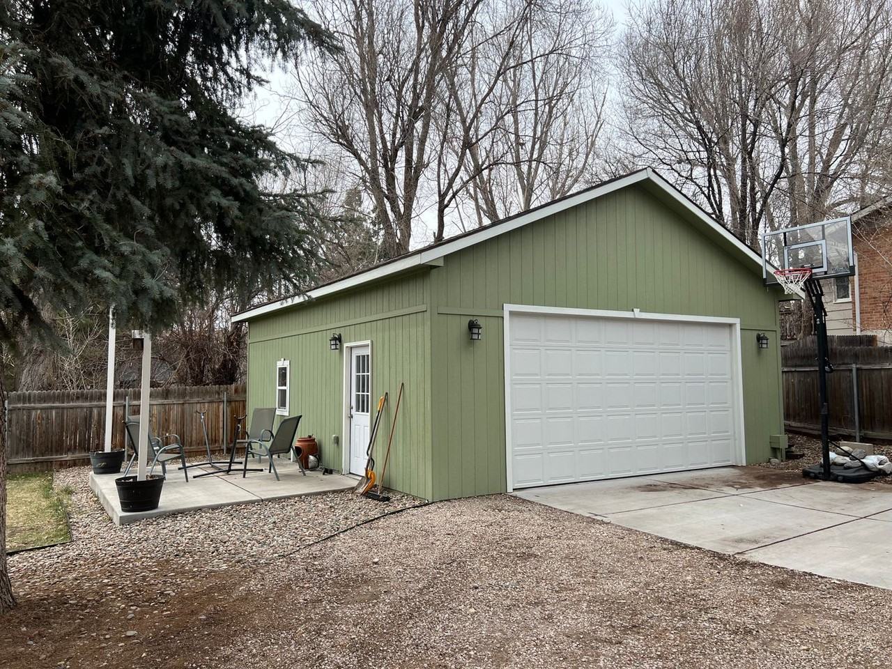 2706 Flintridge Dr - Photo 5 of 24