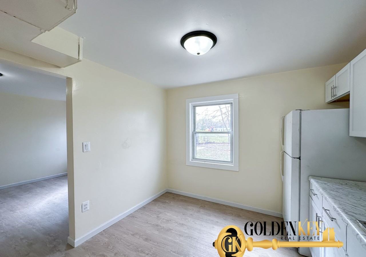 32606 - 32608 Montcalm St, Westland, MI 48186 - Photo 2 of 18