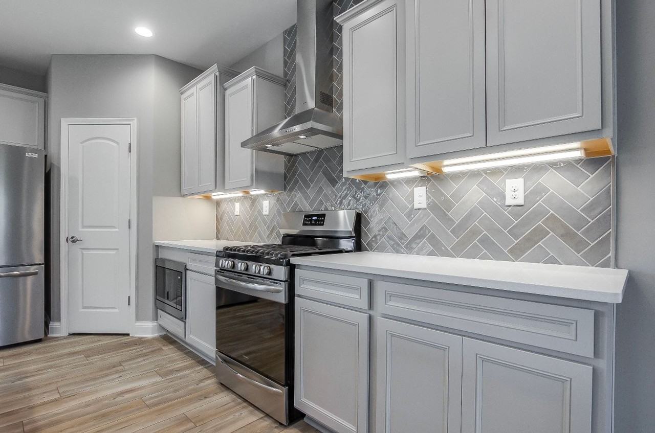 206 Belden Trl - Photo 4 of 40