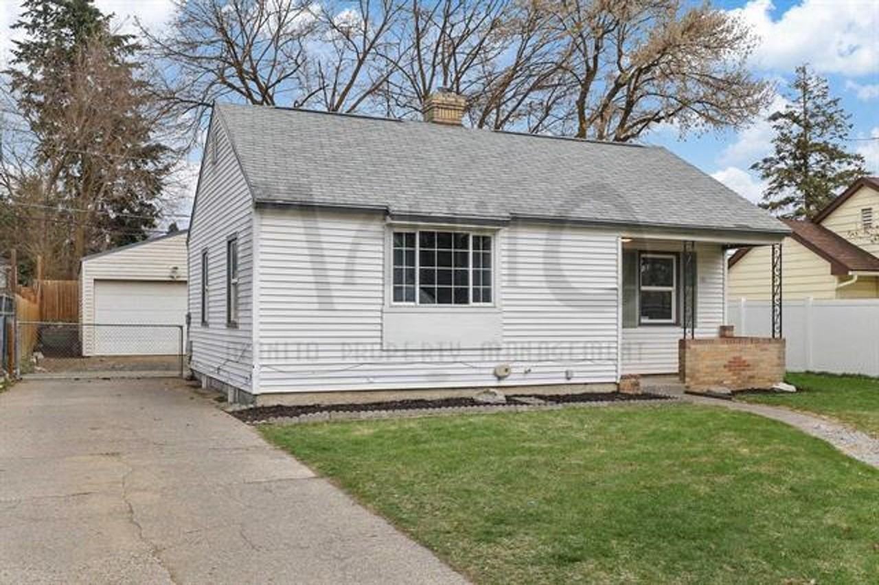 10024 N Whittier St - Photo 2 of 26