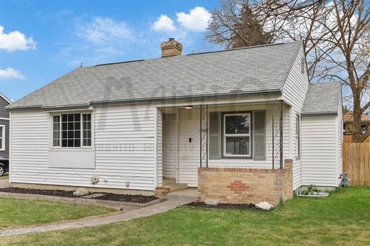 10024 N Whittier St - Photo 3 of 26