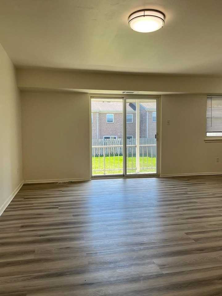 22 Wexford Dr - Photo 4 of 24