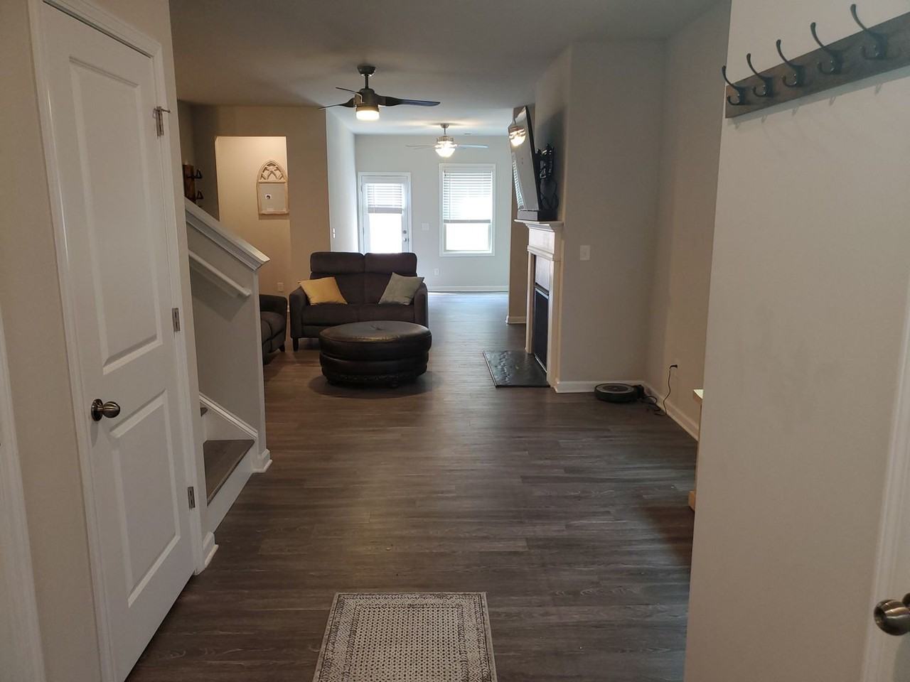 3216 Baylor Cir - Photo 3 of 10