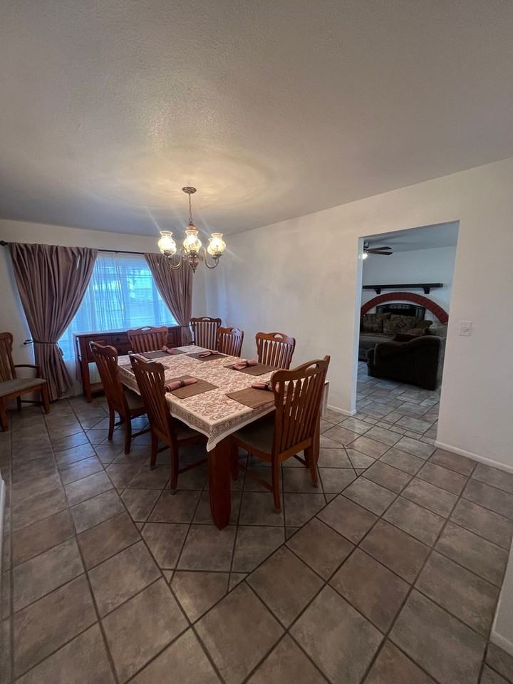 501 Suffolk Dr - Photo 7 of 20