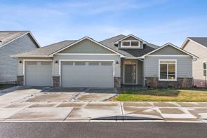 featured image of 4740 W Derek Ave