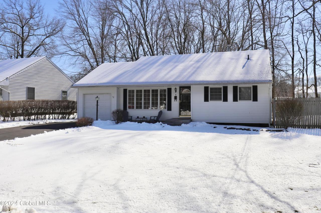 1 Bossi Ln - Photo 3 of 42