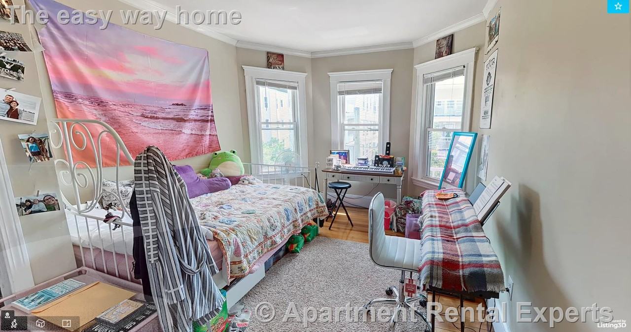 101 Heath St #3 - Photo 7 of 13