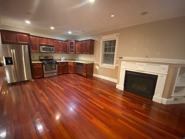 4619 Washington St #1 - Photo 3 of 13