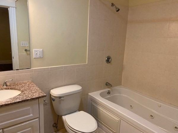 4619 Washington St #1 - Photo 6 of 13
