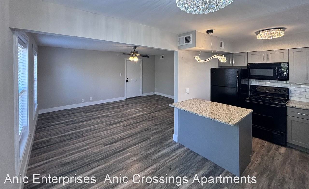411 S. Geyer Rd. - Photo 2 of 8