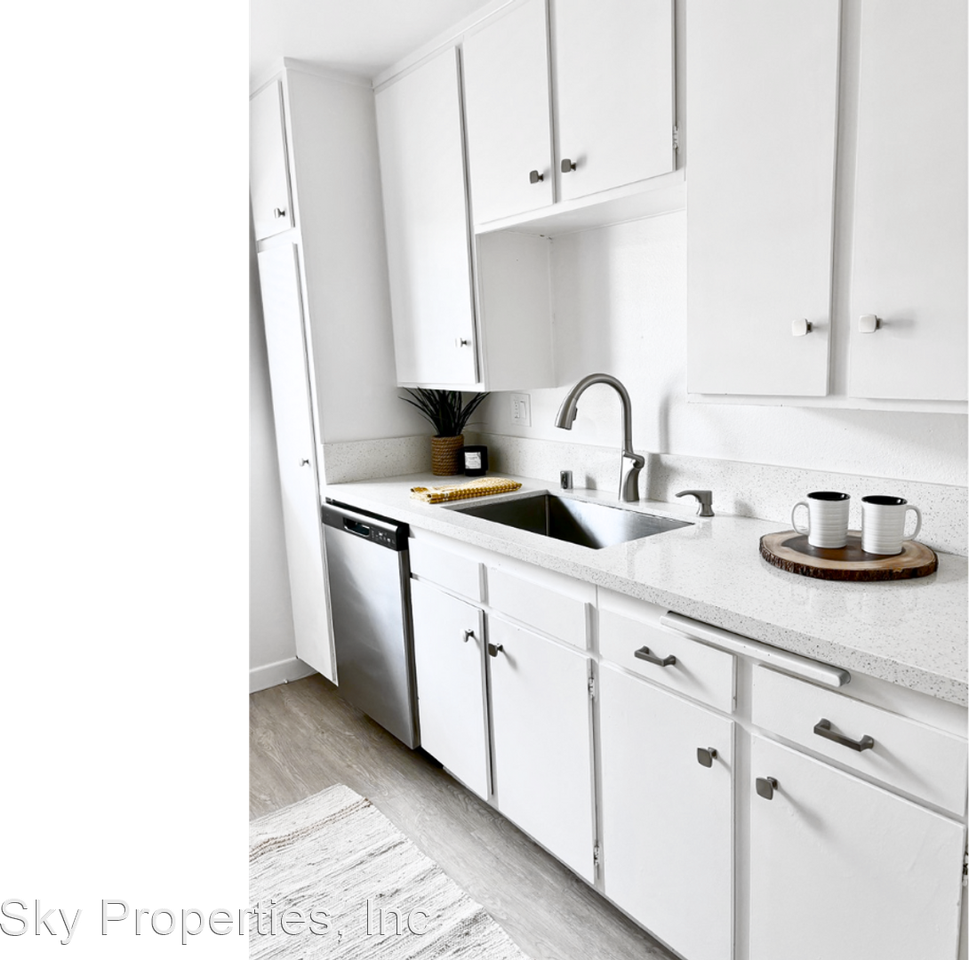 7356 Corbin Ave - Photo 2 of 15