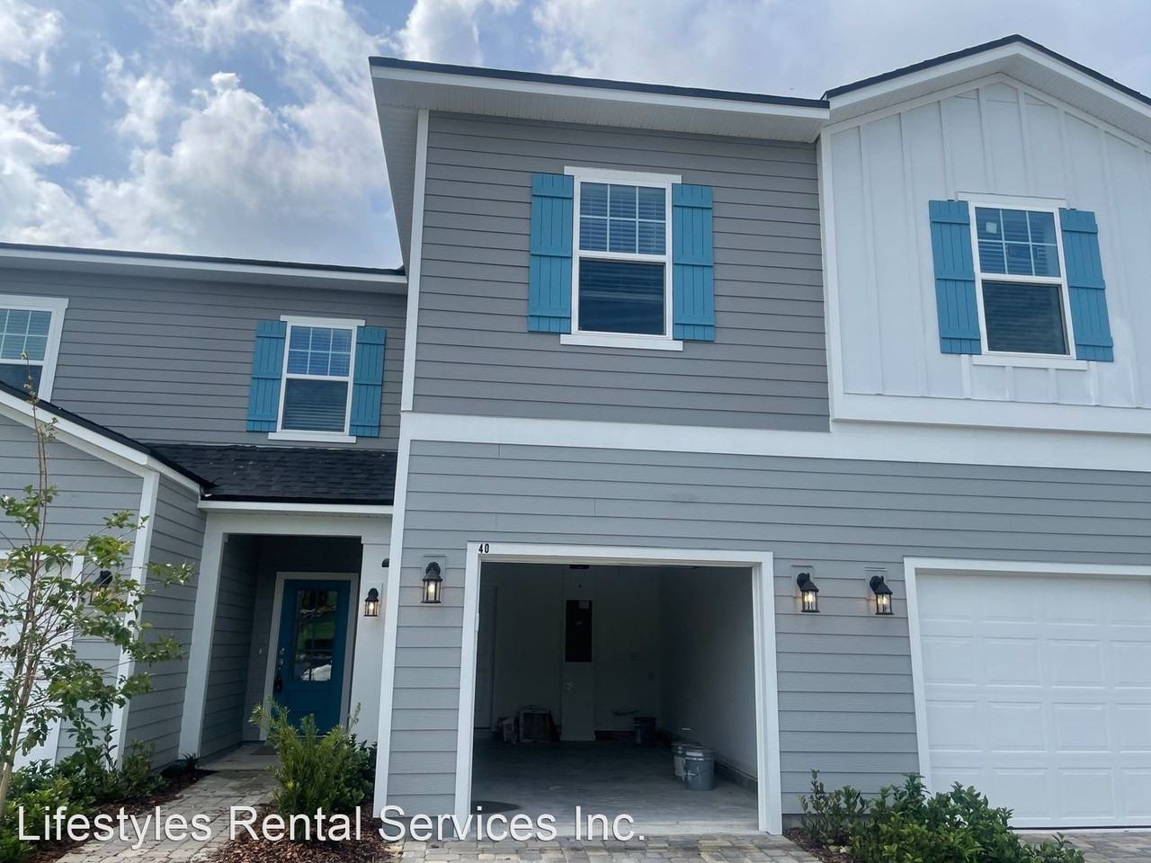 34 Pinebury Ln - Photo 2 of 50
