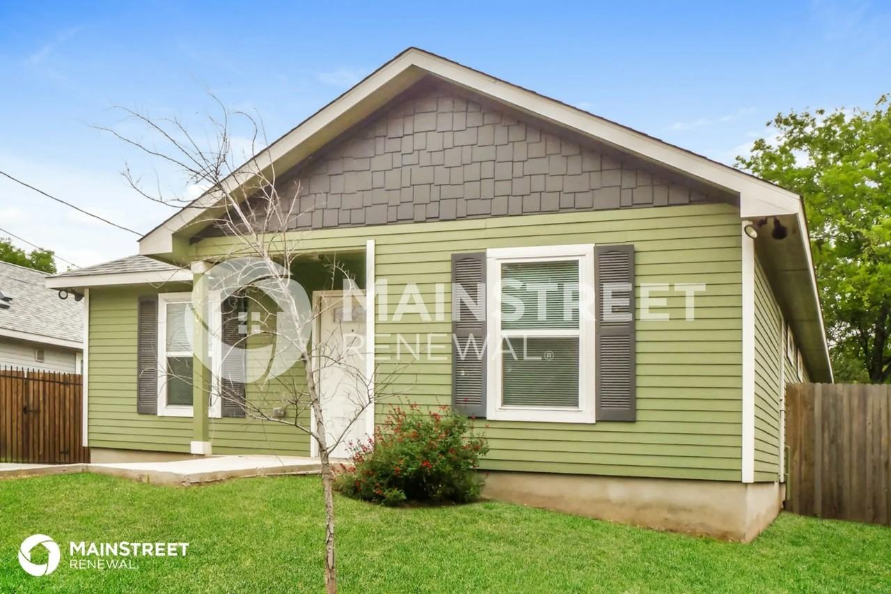 1207 Hortencia Ave - Photo 3 of 16