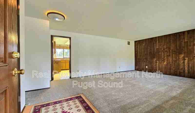 2403 117th Ave Ne - Photo 3 of 27