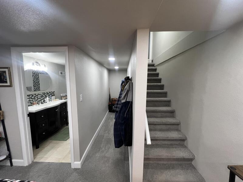 5621 Sycamore Rd - Photo 3 of 15