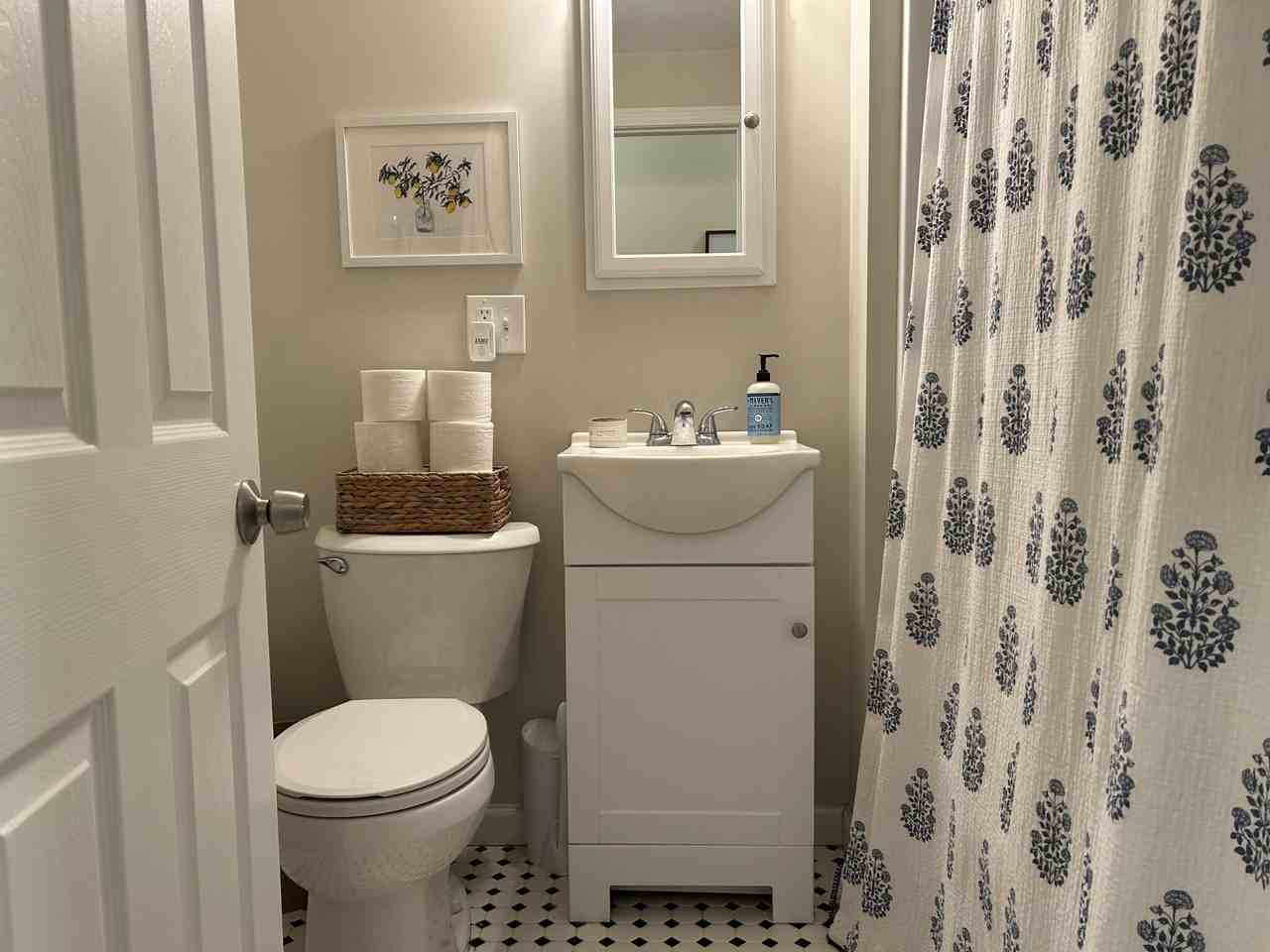 52 Irving St #1 - Photo 5 of 13