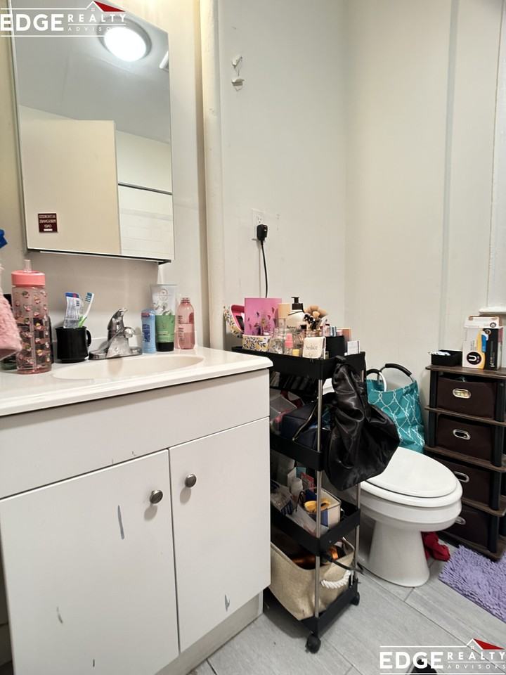 1 Linden St #2B - Photo 6 of 7