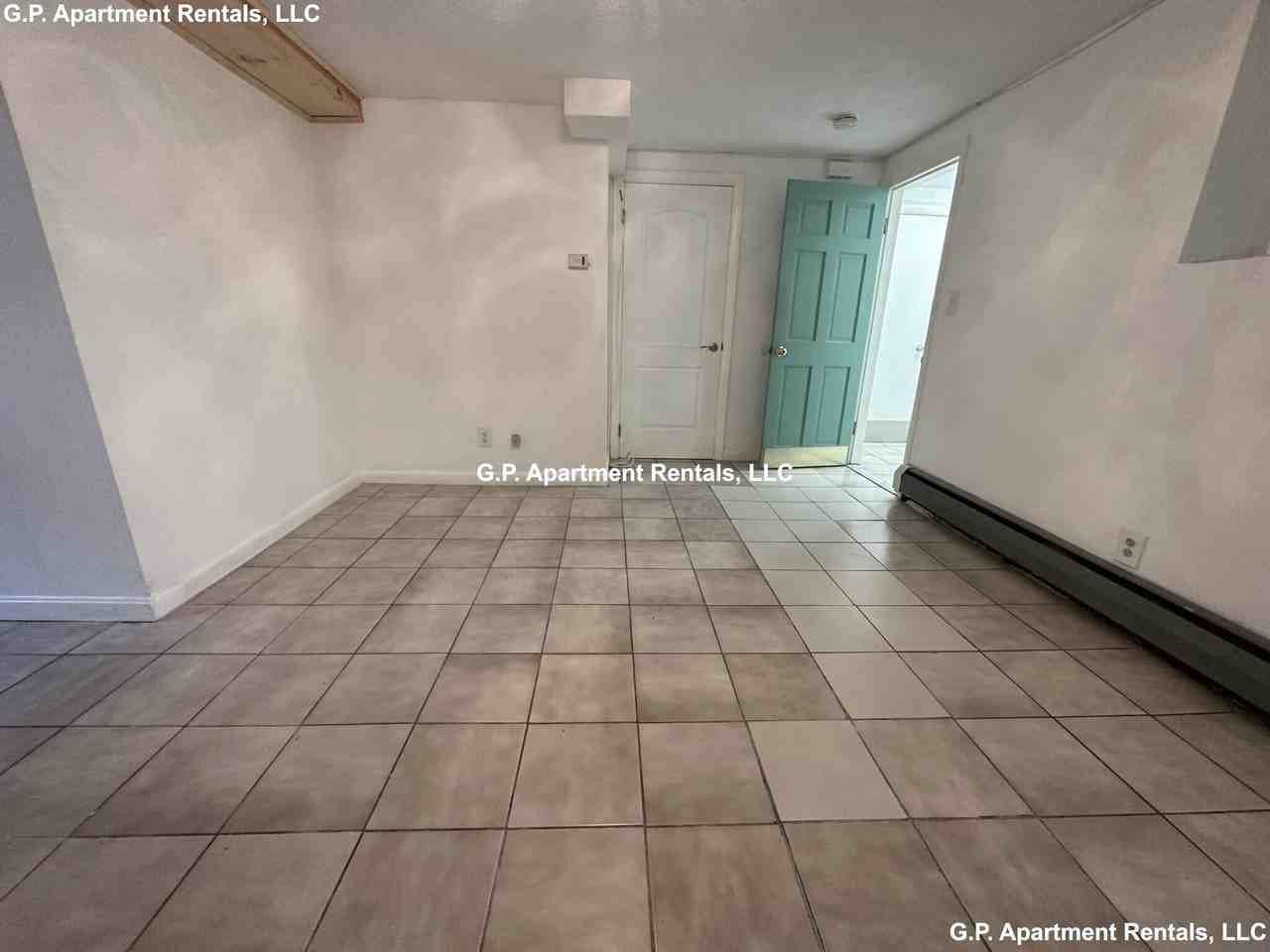 146 Linden St - Photo 2 of 10