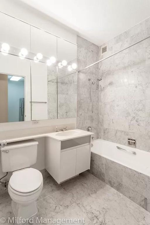 Battery Pl #8L - Photo 5 of 15