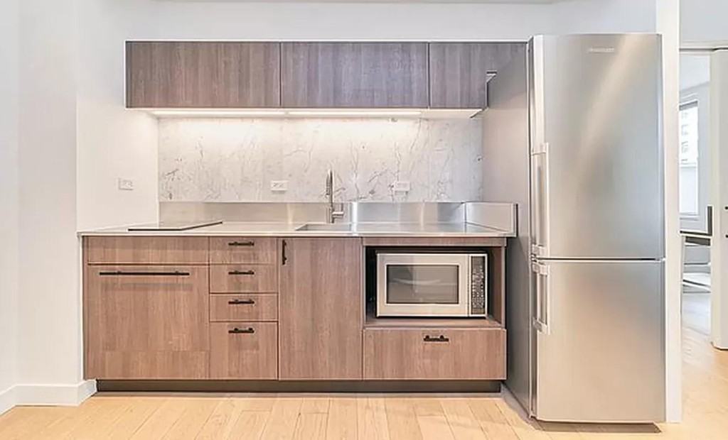 William St #902 - Photo 4 of 20