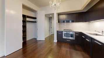 featured image of Wall St #917