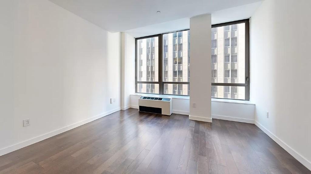 Wall St #917 - Photo 3 of 4