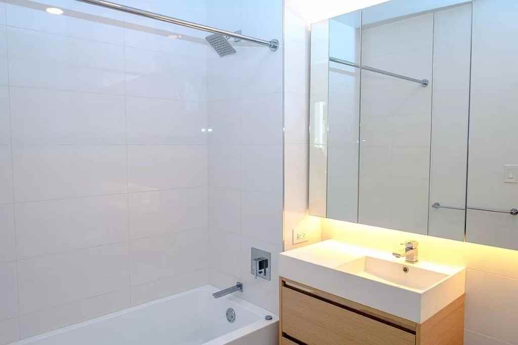 Broad St #203 - Photo 2 of 10