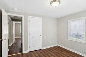 featured image of 817 W 44th St