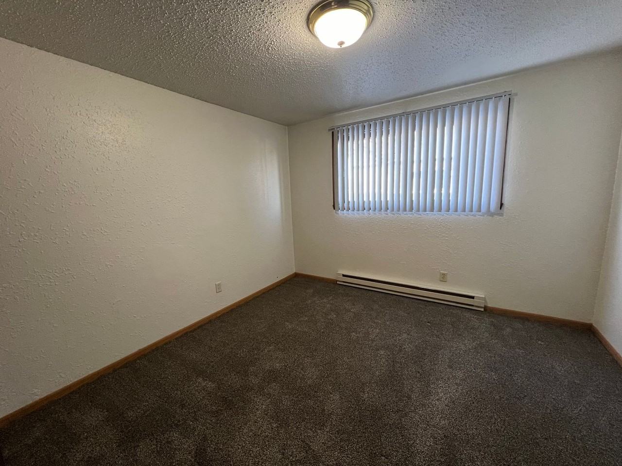 Melony Ann Apartments - Photo 6 of 7