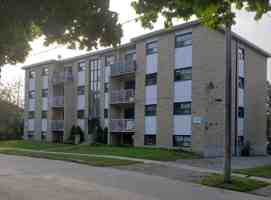 featured image of 105 Mausser Ave