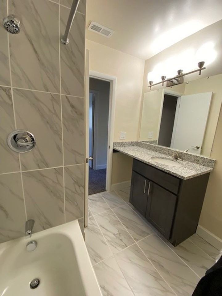 Hewitt Gardens Apartments - Photo 6 of 11
