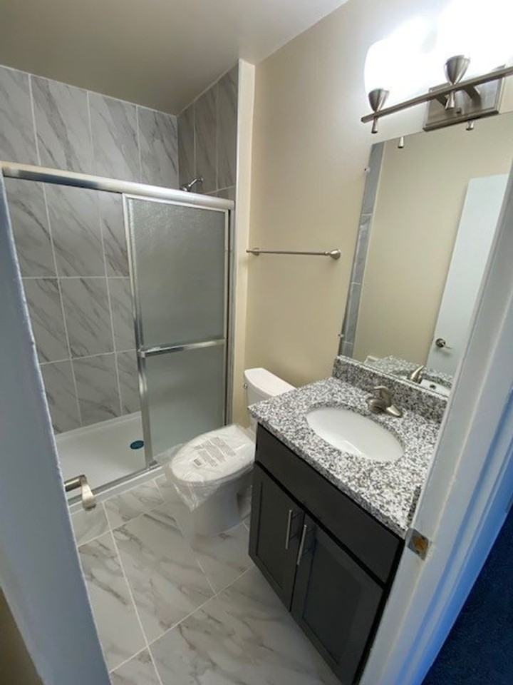 Hewitt Gardens Apartments - Photo 7 of 11
