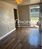 featured image of 906 E Cotton St