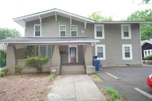 featured image of 901 Sedgefield St