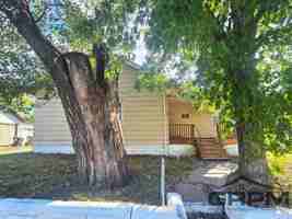 featured image of 12 S Plum St