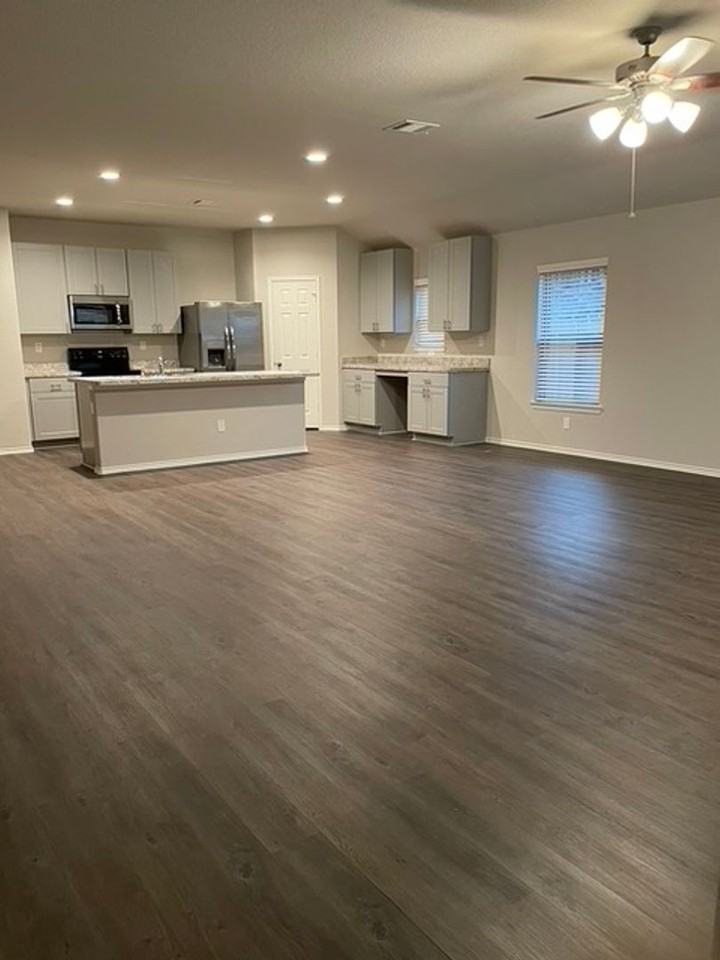 20806 Acorn Valley Drive - Photo 6 of 25