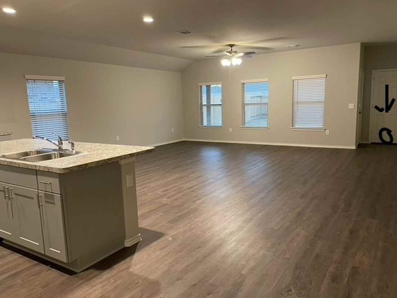 20806 Acorn Valley Drive - Photo 7 of 25