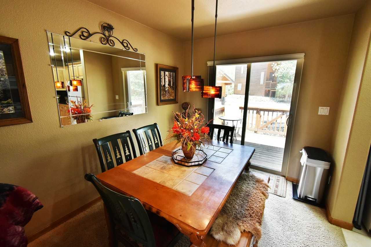 33 Skyline Dr - Photo 6 of 24