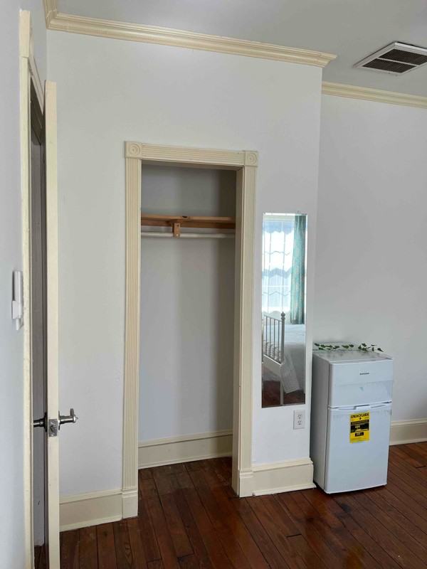 2500 Block Bainbridge Street #2F - Photo 3 of 15