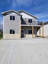 604 Se 10th St - Photo 1 of 1