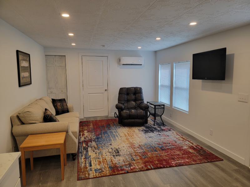 508 Laurens St - Photo 2 of 8