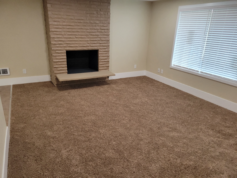 2160 Sw Olympic Dr #A - Photo 3 of 11