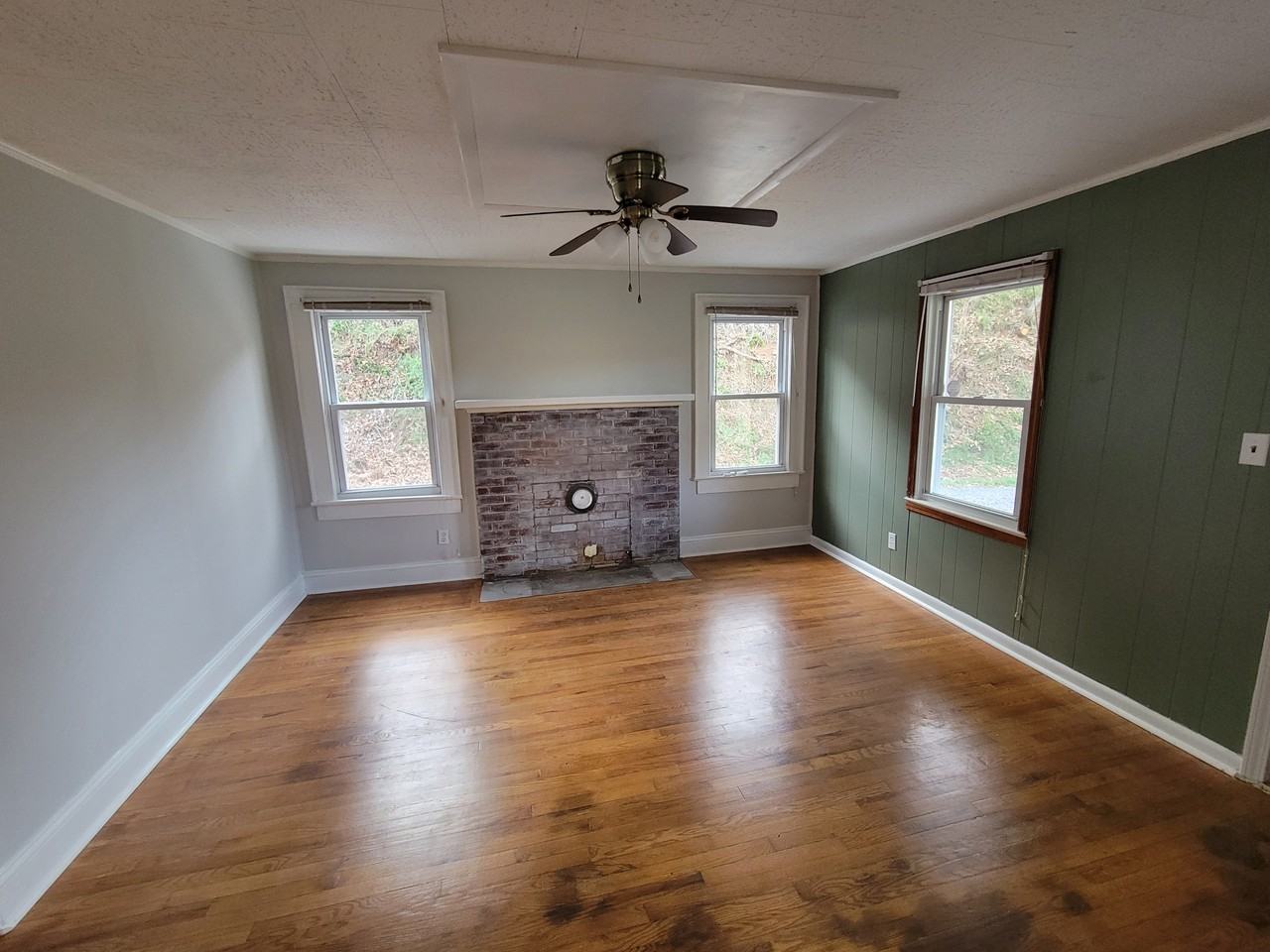 1594 Hospital Dr #NA - Photo 7 of 16