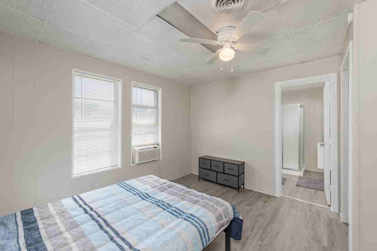 Avenue L - Photo 4 of 7