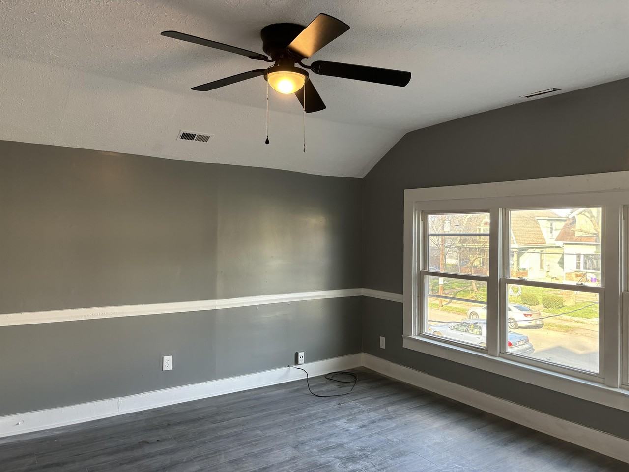 1418 Beech Street #2 - Photo 3 of 11