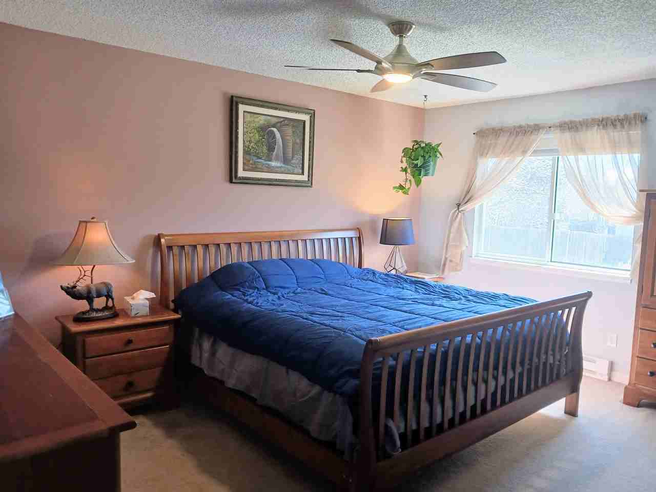 9532 West Walden Avenue - Photo 3 of 13