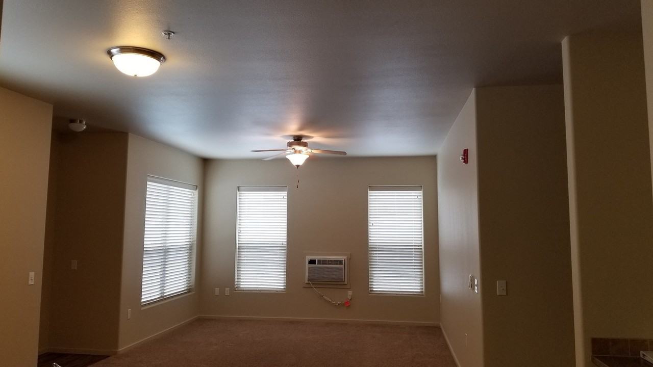 Fairway Meadows Apartments - Photo 4 of 37