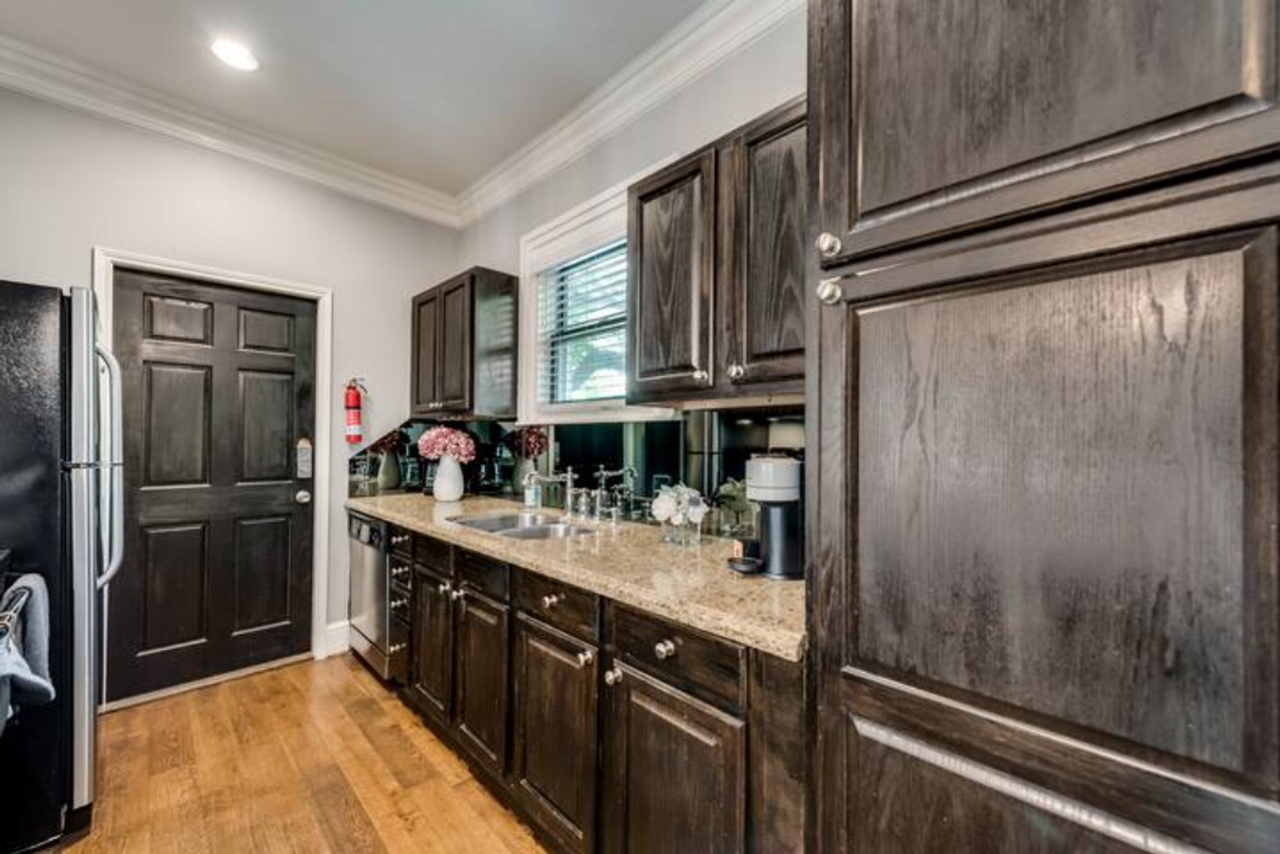 The Landmark - Photo 5 of 50