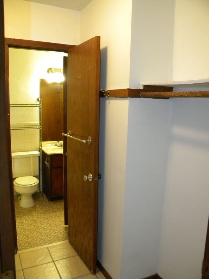 904-912 - Photo 3 of 8