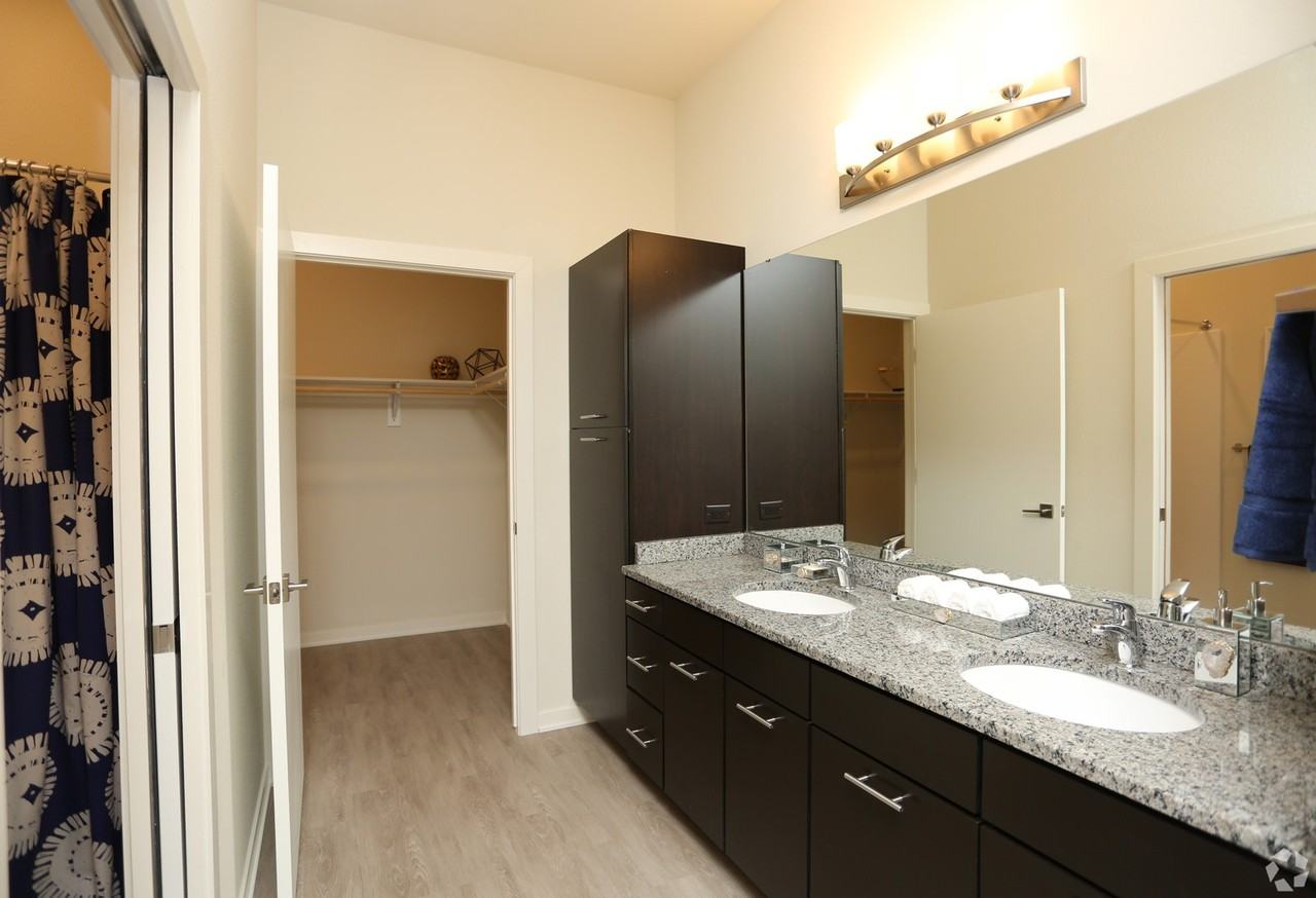 GC JPD Greendale I, LLC - Photo 6 of 27